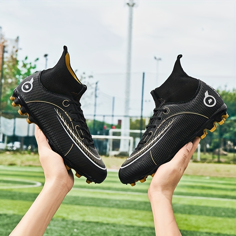 Botas de fútbol para hombre, tacos profesionales, zapatos deportivos de  entrenamiento de fútbol para interiores y exteriores