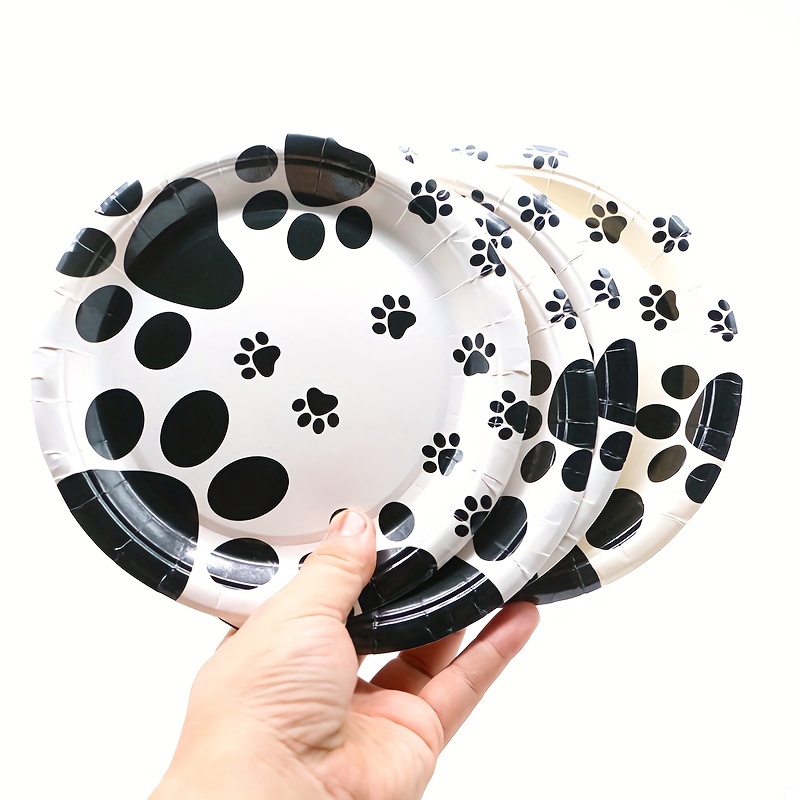 Cute paper best sale plates and napkins