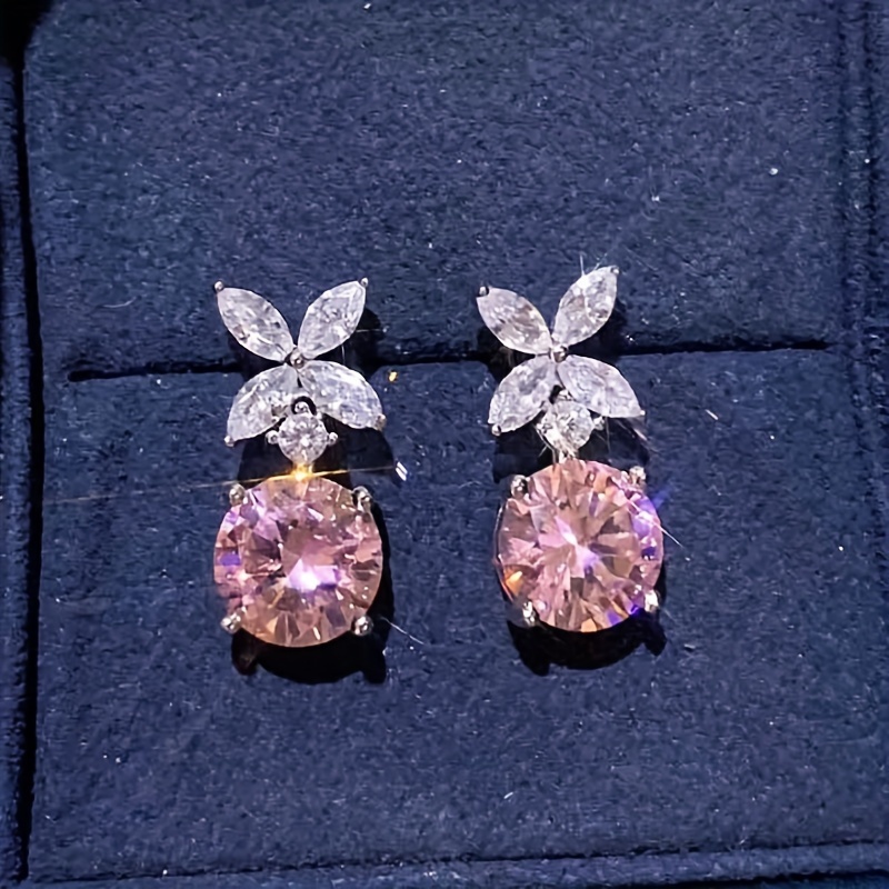 E-shop Sweet Synthetische Zirkonia Blumen-Ohrringe, Rosa Kubik-Synthetischer Zirkonia Hängeohrringe für Damen, und Lässig, Ohne Verpackung