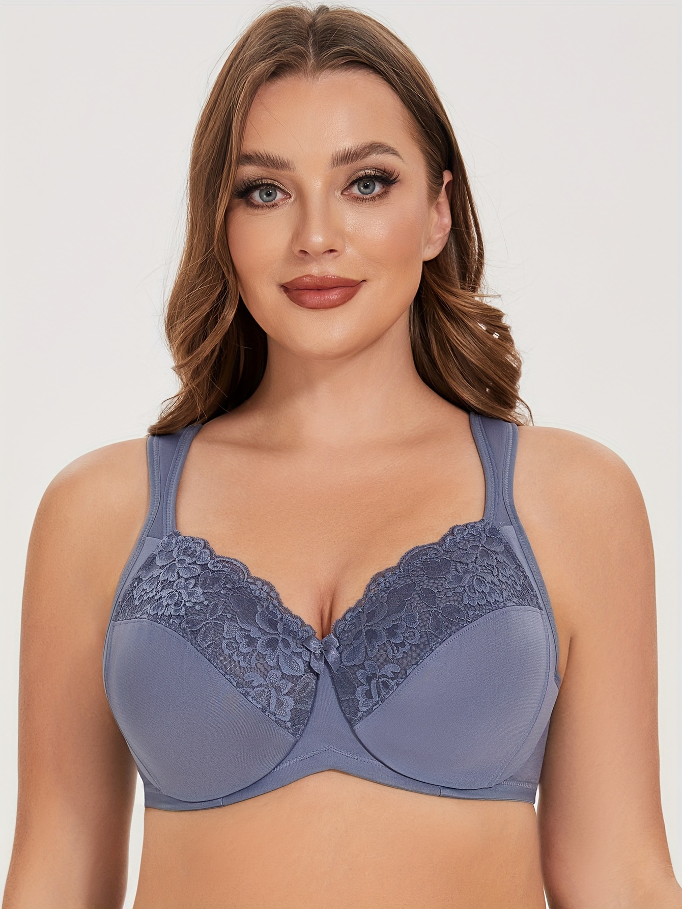 Plus Size Woman with Bow DOT Printed Padded Bra - China Plus Size