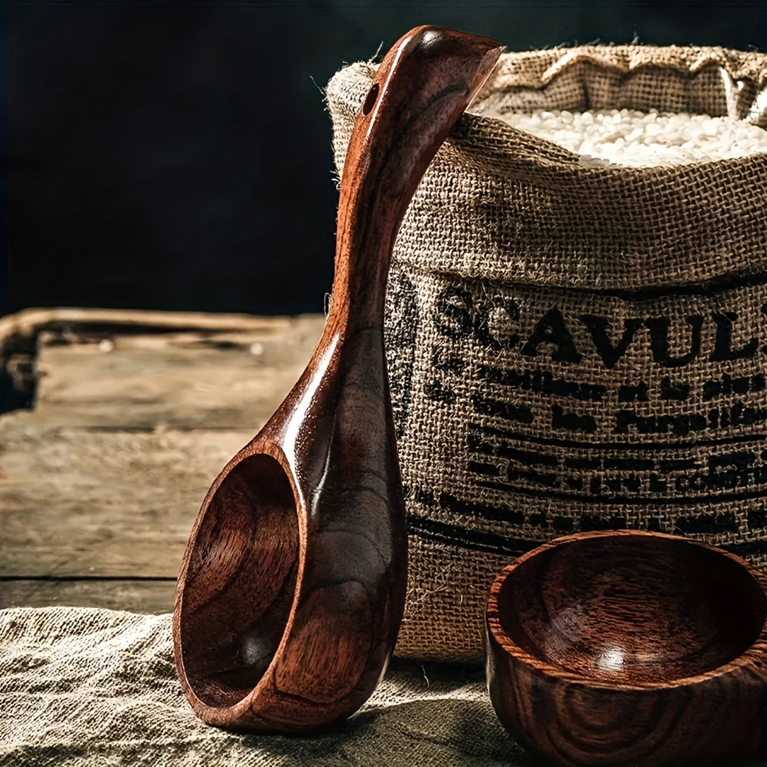 Cuillère à farine en bois