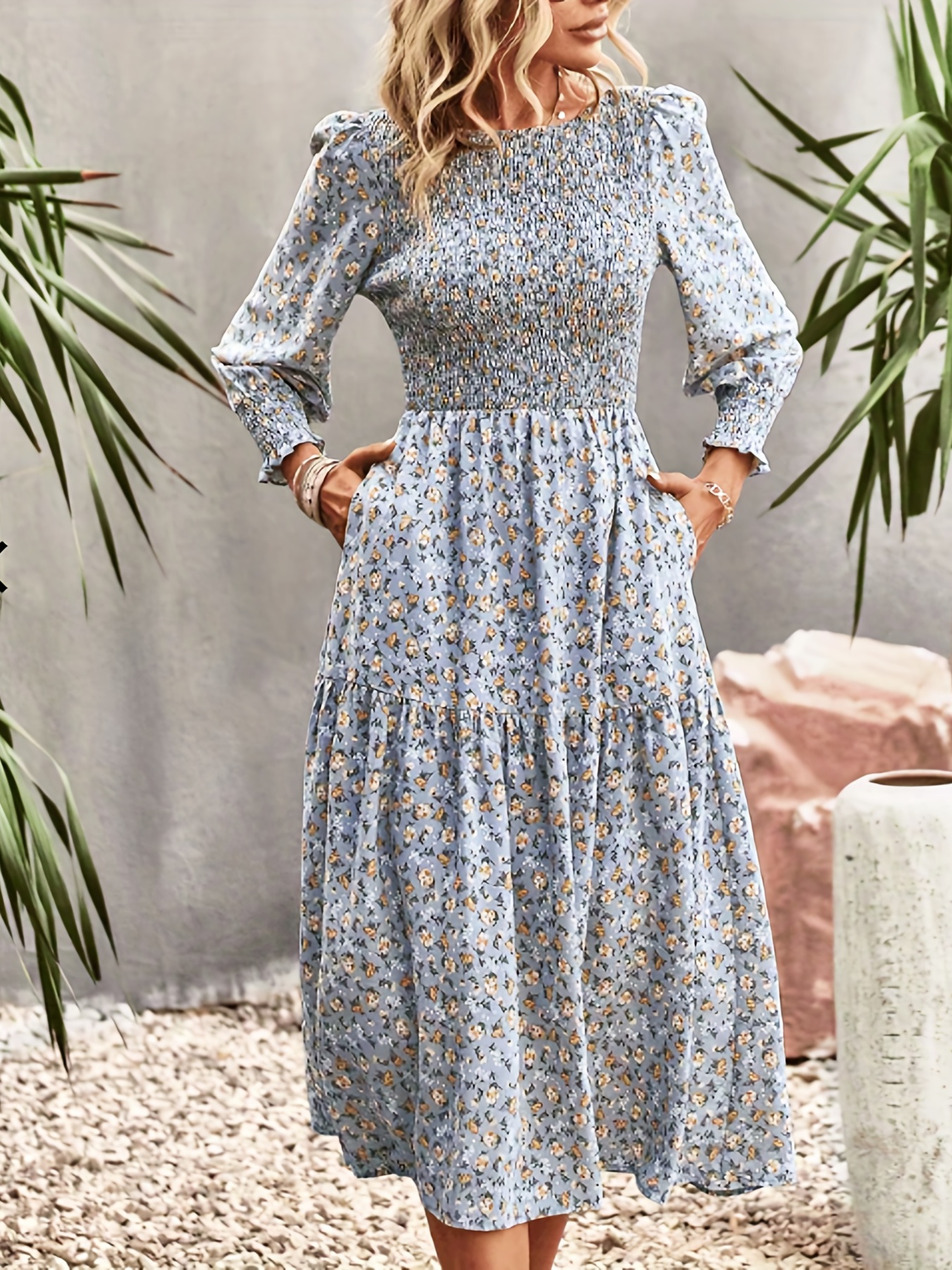 Plus Size Ditsy Floral Print Maxi Dress