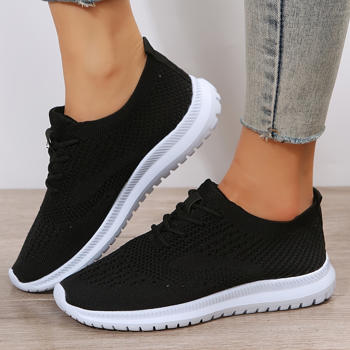 Ladies black hotsell sports shoes