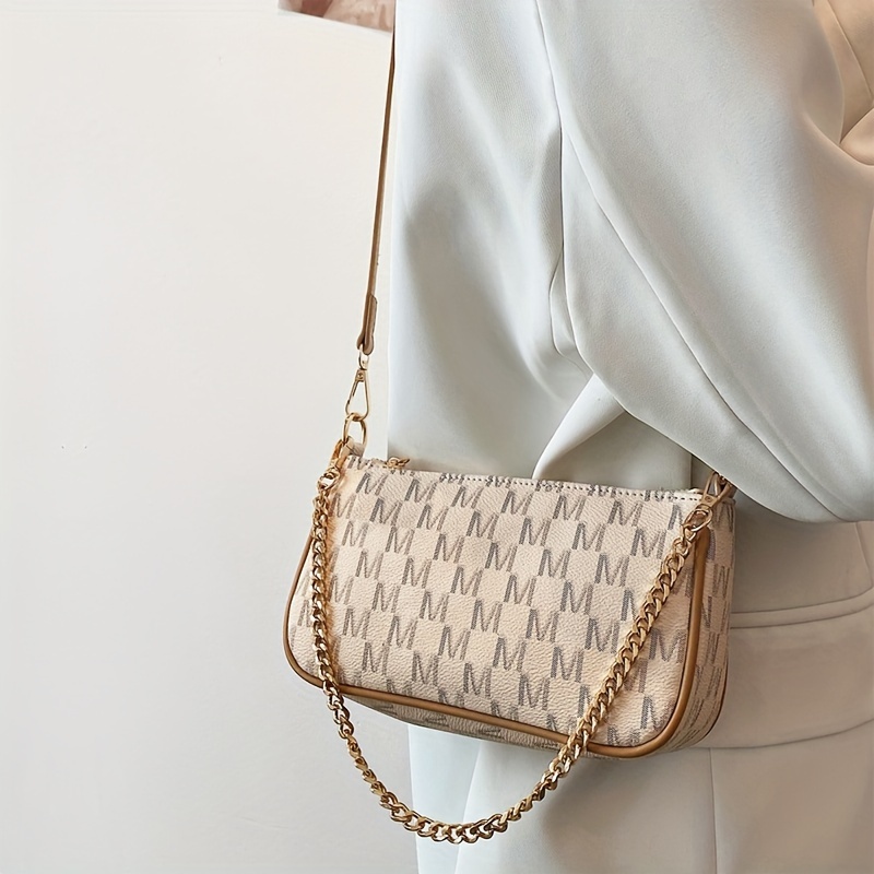

Classic Letter Pattern Shoulder Baguette Bag, Textured Mini Underarm Wallet For Women With Chain Decor