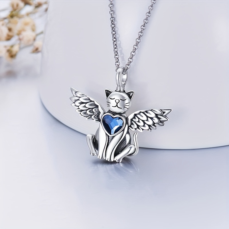 hip hop personality cat with wings pendant necklace exquisite heart shaped rhinestones neck jewelry charm teen accessories birthday gifts 2