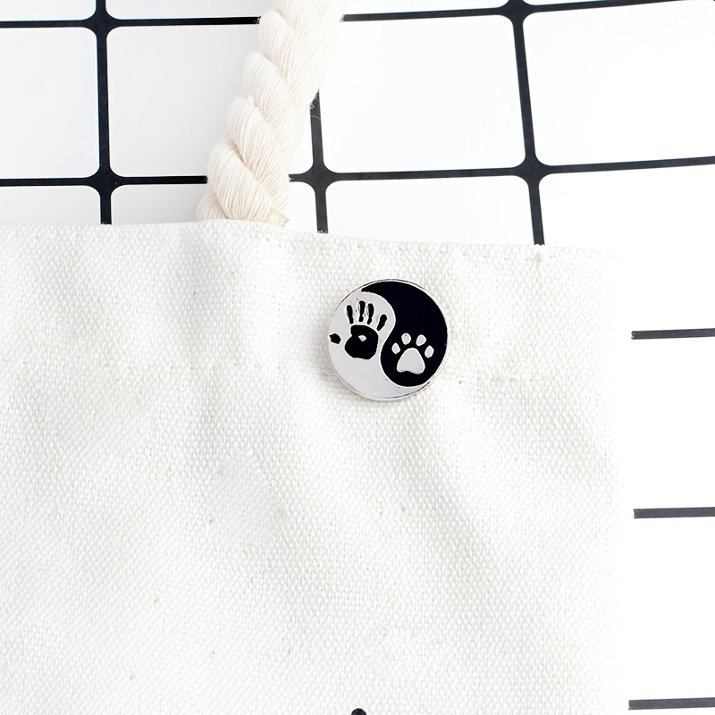 Men's Tai Chi Decorative Button with Cat Paw Print