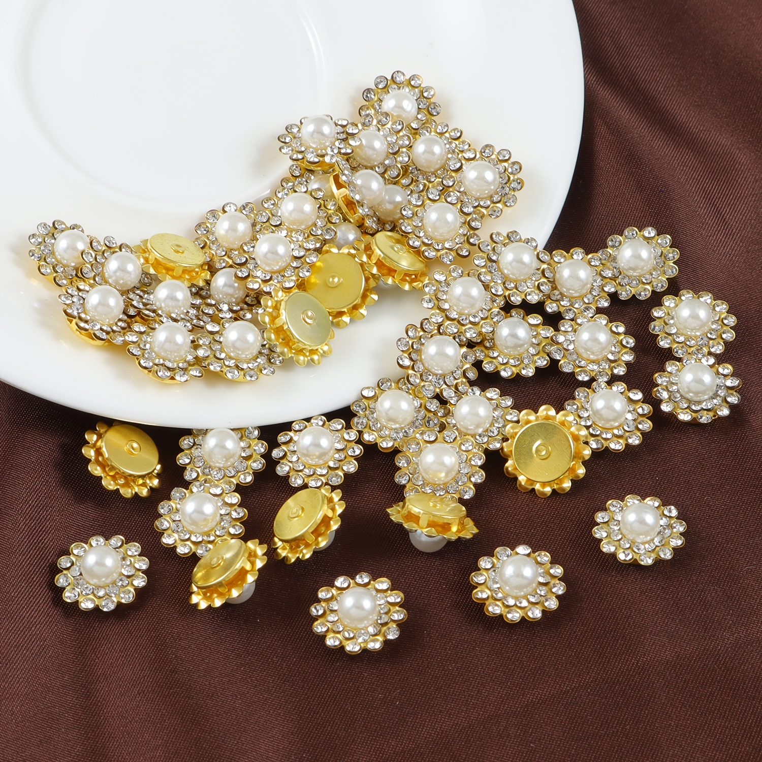 14mm Flower Claw Rhinestones Glitter Crystals Pearl Stones Beads