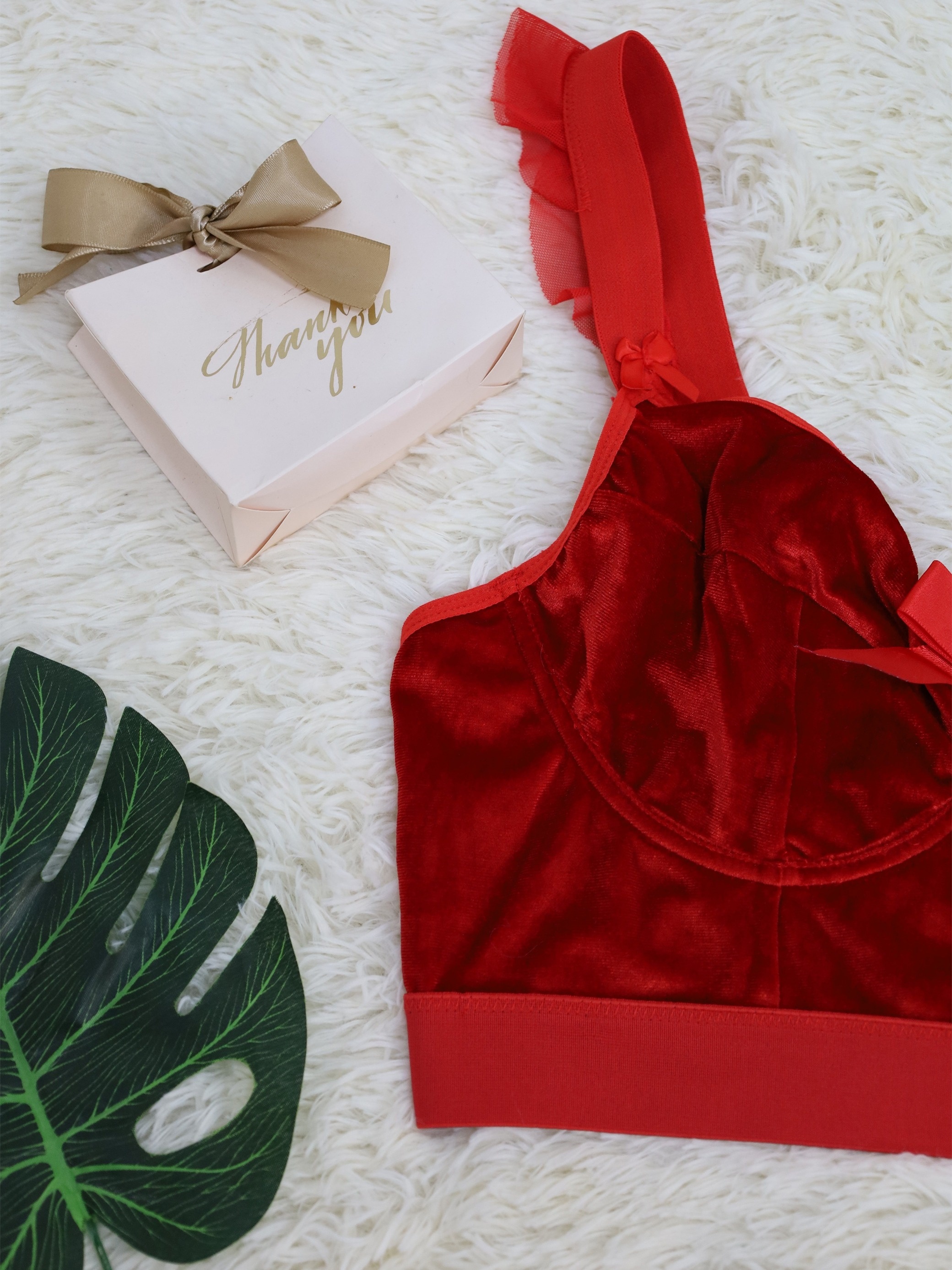 Womens Plus Size Velvet Crotchless Present Style Holiday Bow Panty