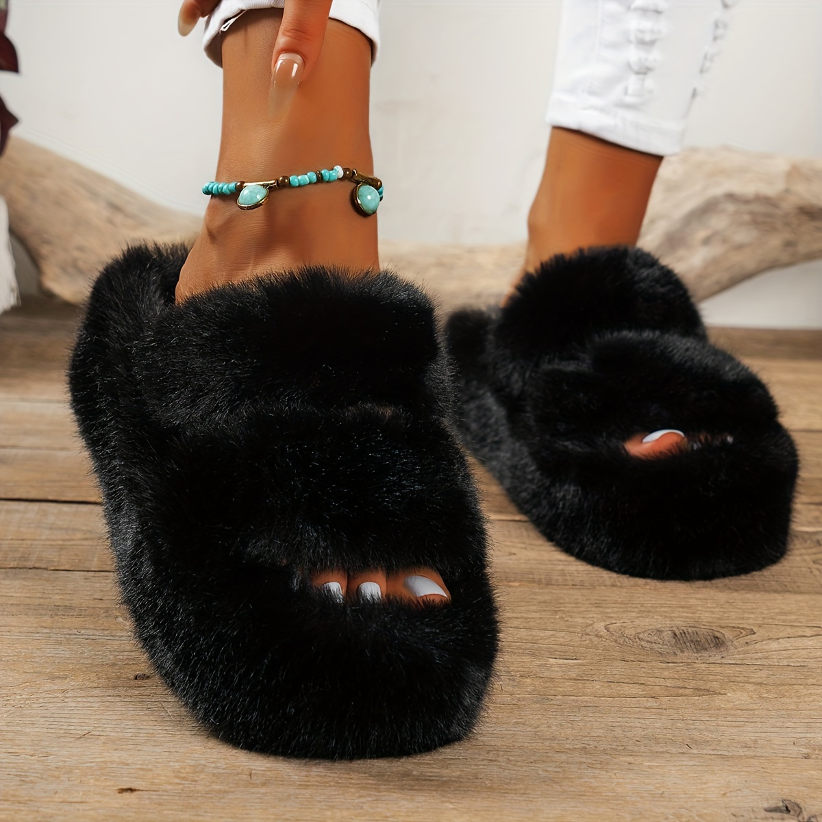 MOTOFUTURE Women's Furry Slides Faux Fur Slides Fuzzy Slippers Fluffy Open  Toe Sandals for Indoor Outdoor-Black||38