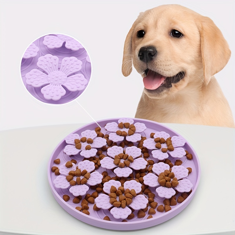 1pc-pet Out Slow Licking Mat Feeder With Suction Cup Disc Slow Feeding Mat