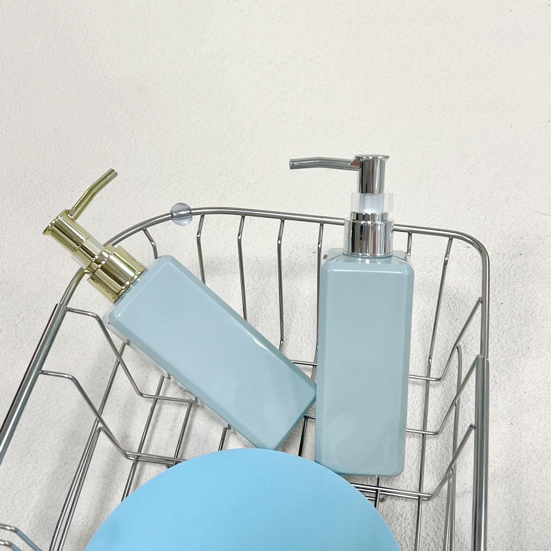 250ml Candy Pump Dispenser Bottle for Bathing Essentials