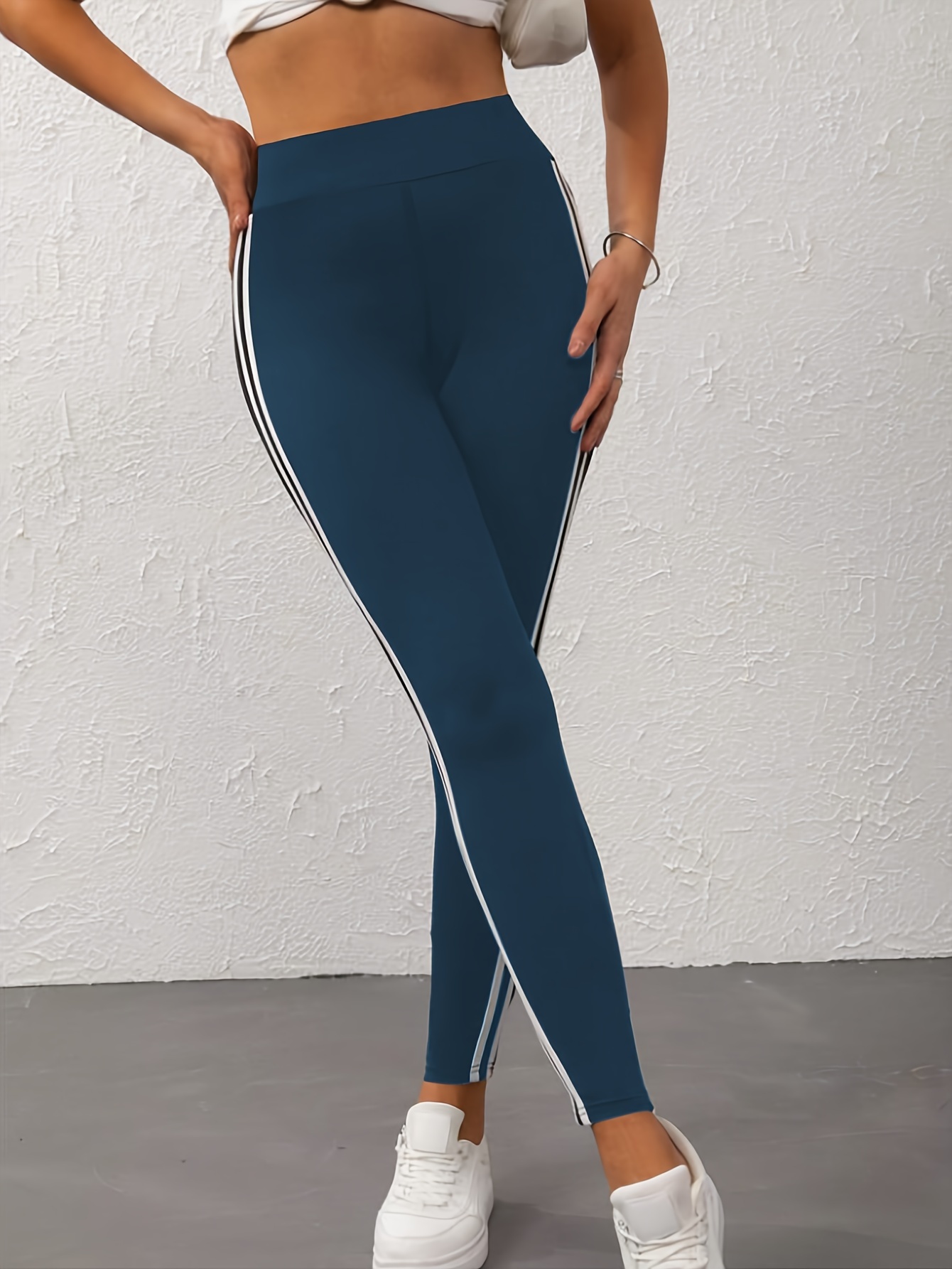 Women Navy Side Stripe Active Leggings