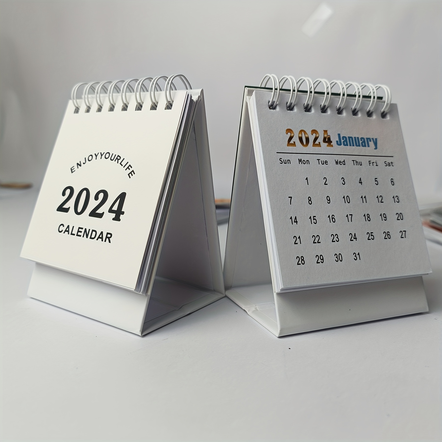2023 Mini Calendrier de bureau Janvier 2023 à décembre 2023 Petit calendrier  de bureau Mini calendrier de bureau mensuel Bureau Blanc