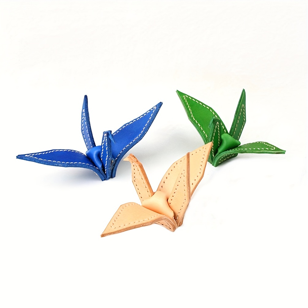 Origami 2025 crane keychain