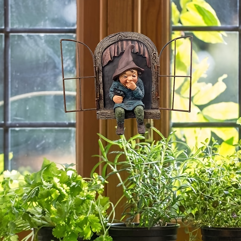 Garden Gnome Statue Tree Hugging Elf Ornaments for Christmas Decoration