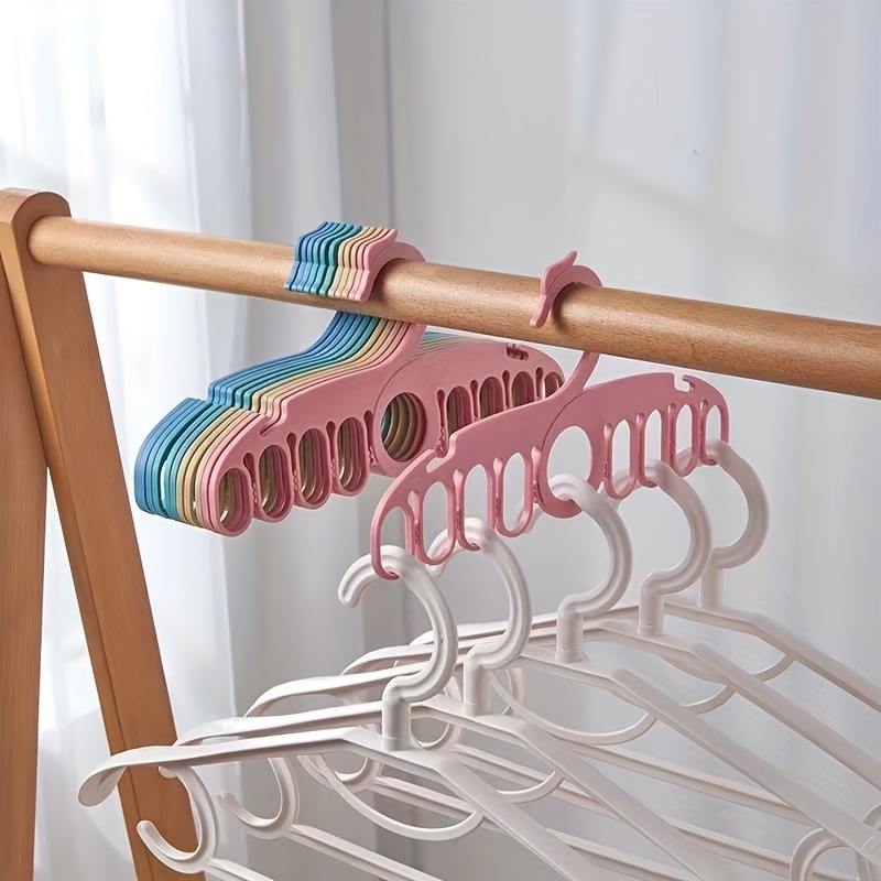 Portable Kid Clothes Hangers - Bow-knot Design, Clothes Drying Rack For  Children Clothes, Plastic Baby Hangers - Temu