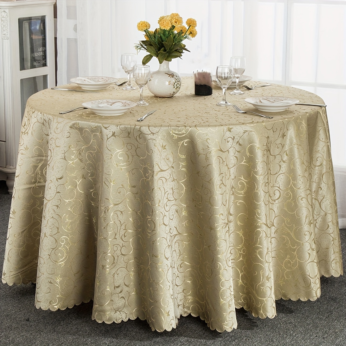 

Elegant Ginger Jacquard Round Tablecloth - Polyester, Machine-woven For Kitchen & Dining Decor