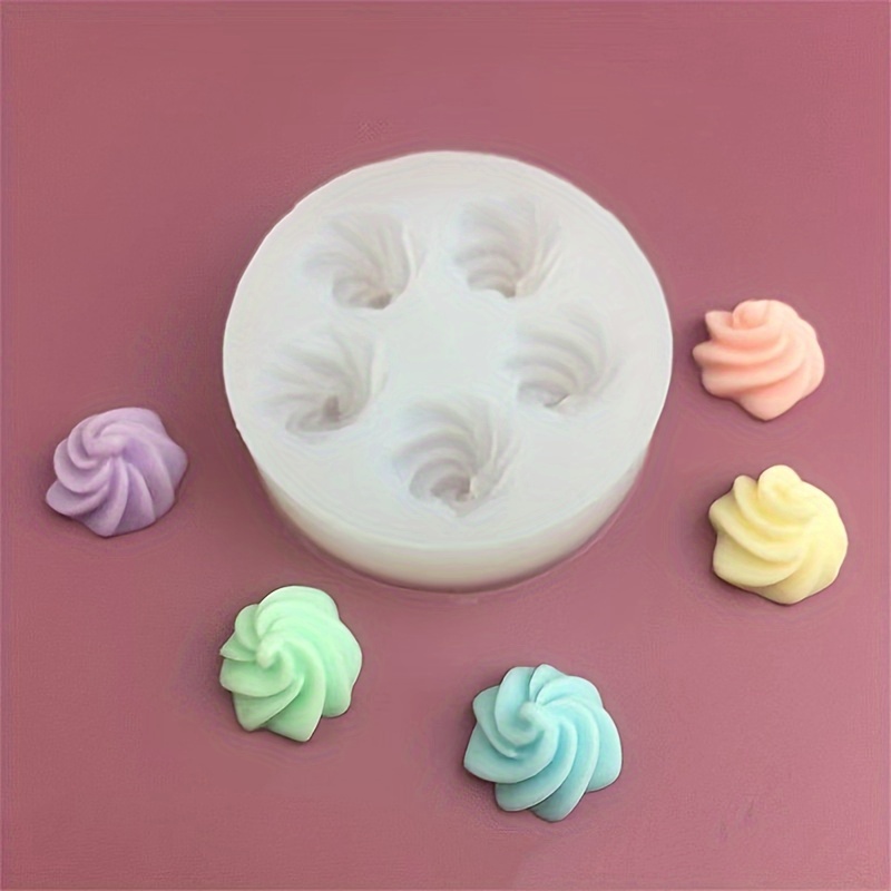 5 moldes de silicona para hacer las tartas más originales