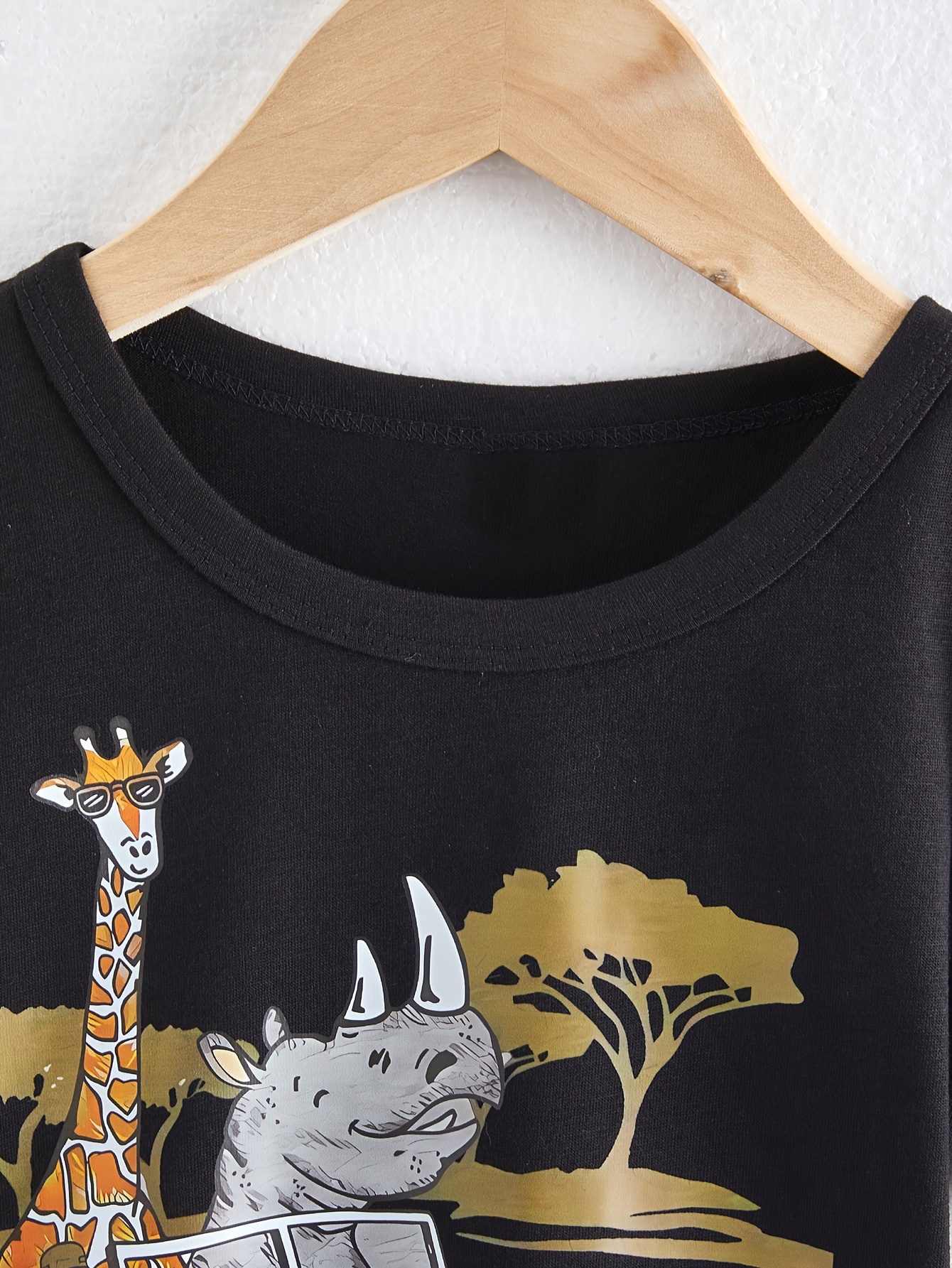 boys giraffe shirt