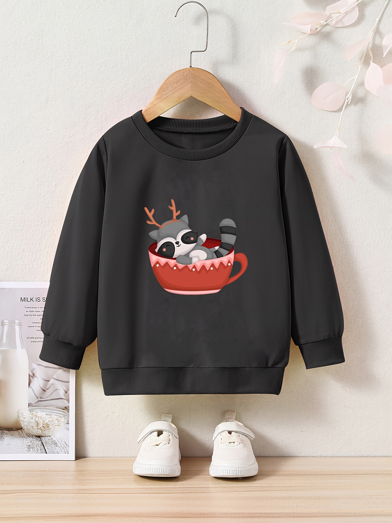 Raccoon Print Sweatshirt Kids Graphic Crew Neck Pullover Sweatshirt