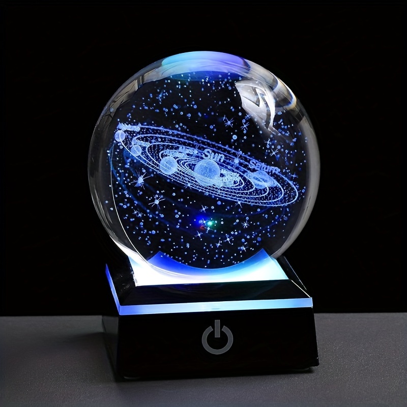 DRYFAL Veilleuse 3D en forme de boule de cristal Saturne LED pour enfants  avec base en bois - Galaxie - Veilleuse - Cadeau - Décoration fantaisie de  chambre : : Luminaires et Éclairage