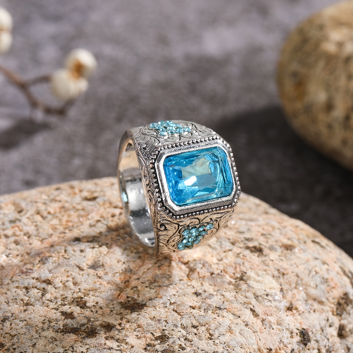 Men's Vintage Turquoise Stone Stainless Steel Ring