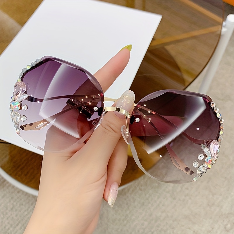 

Luxury Rhinestone Rimless Fashion For Women Gradient Round Sun Shades For Summer Beach Travel Fashion Glasses