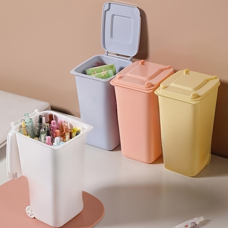 Hemobllo Mini papelera de escritorio con tapa, papelera de hierro para  encimera, soporte para lápices, mini papelera para basura, cesta de basura  para