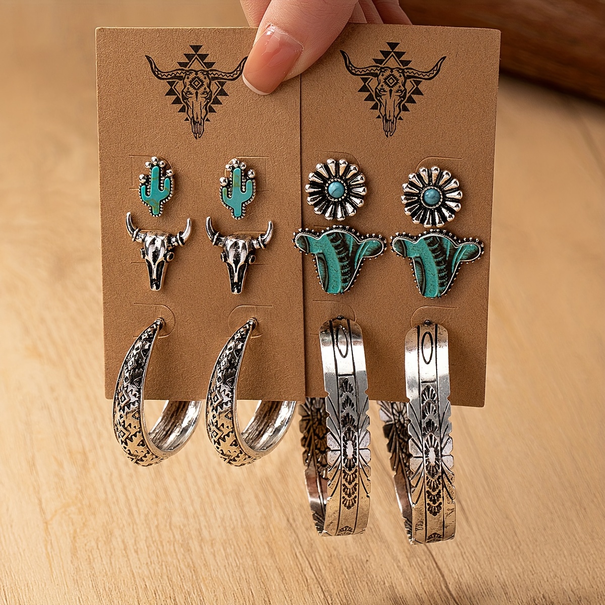

3 Pairs Antique Silver Color Western Style Turquoise Stone Decor Cactus Cow Head Stud Earring Aztec Hoop Earrings Set For Women