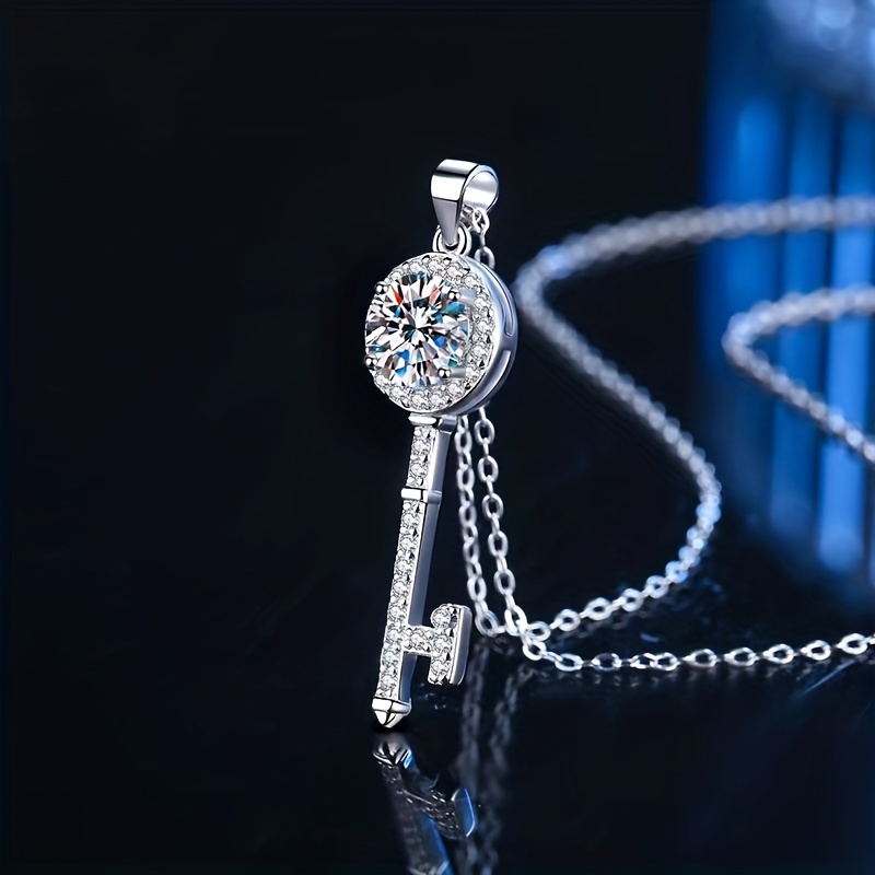 Women's Classic Key Pendant Necklace in S925 Silver