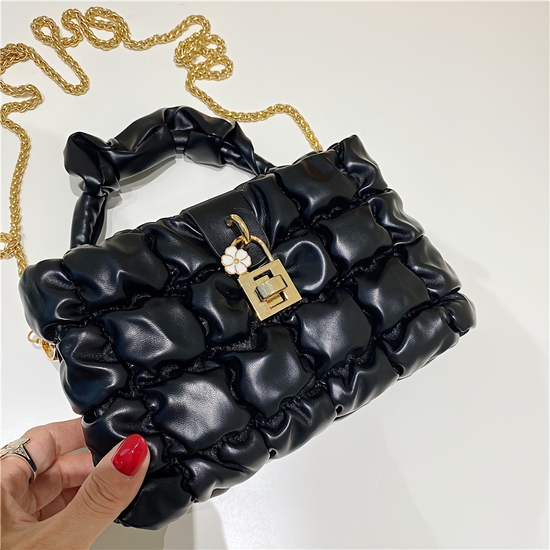 MINI KISS ME BAG IN PATENT LEATHER