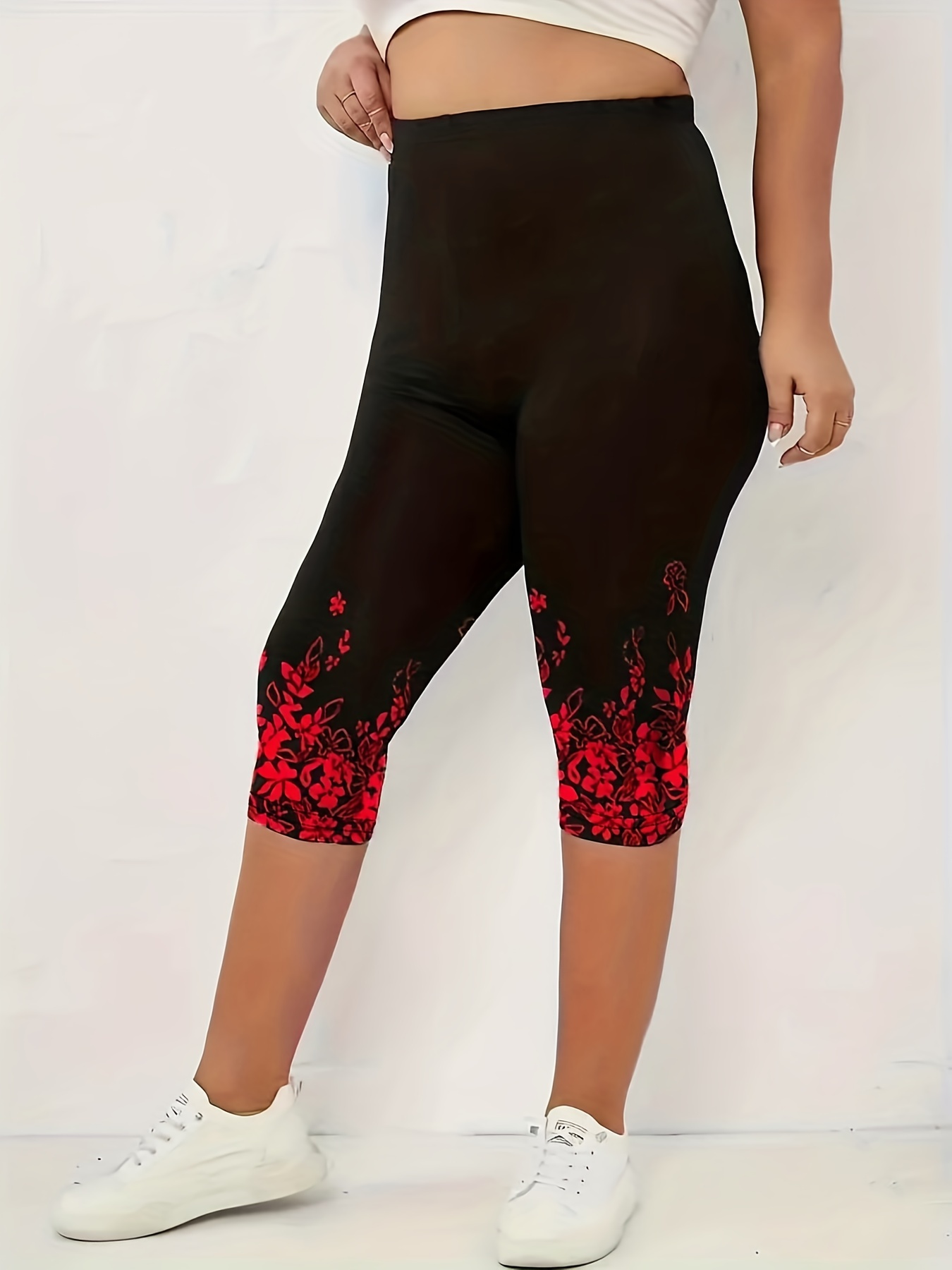 Floral Print Ombre Color Tee And Skinny Capri Leggings Plus Size