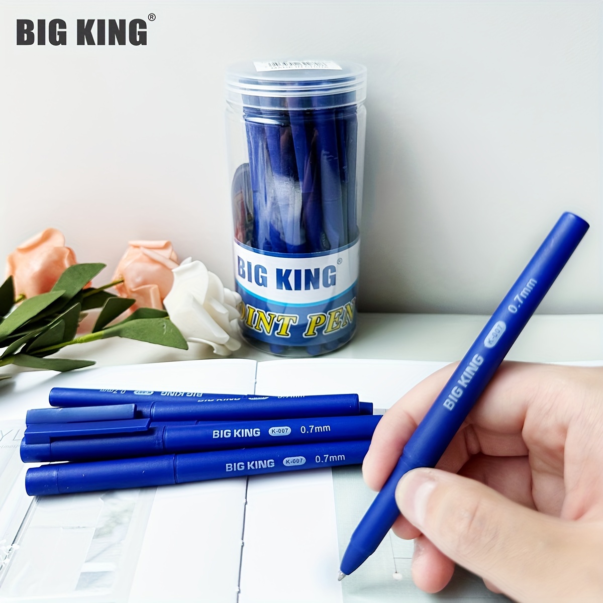 Creative Metal Crown Crystal Ballpoint Pen 0 7mm Blue Student