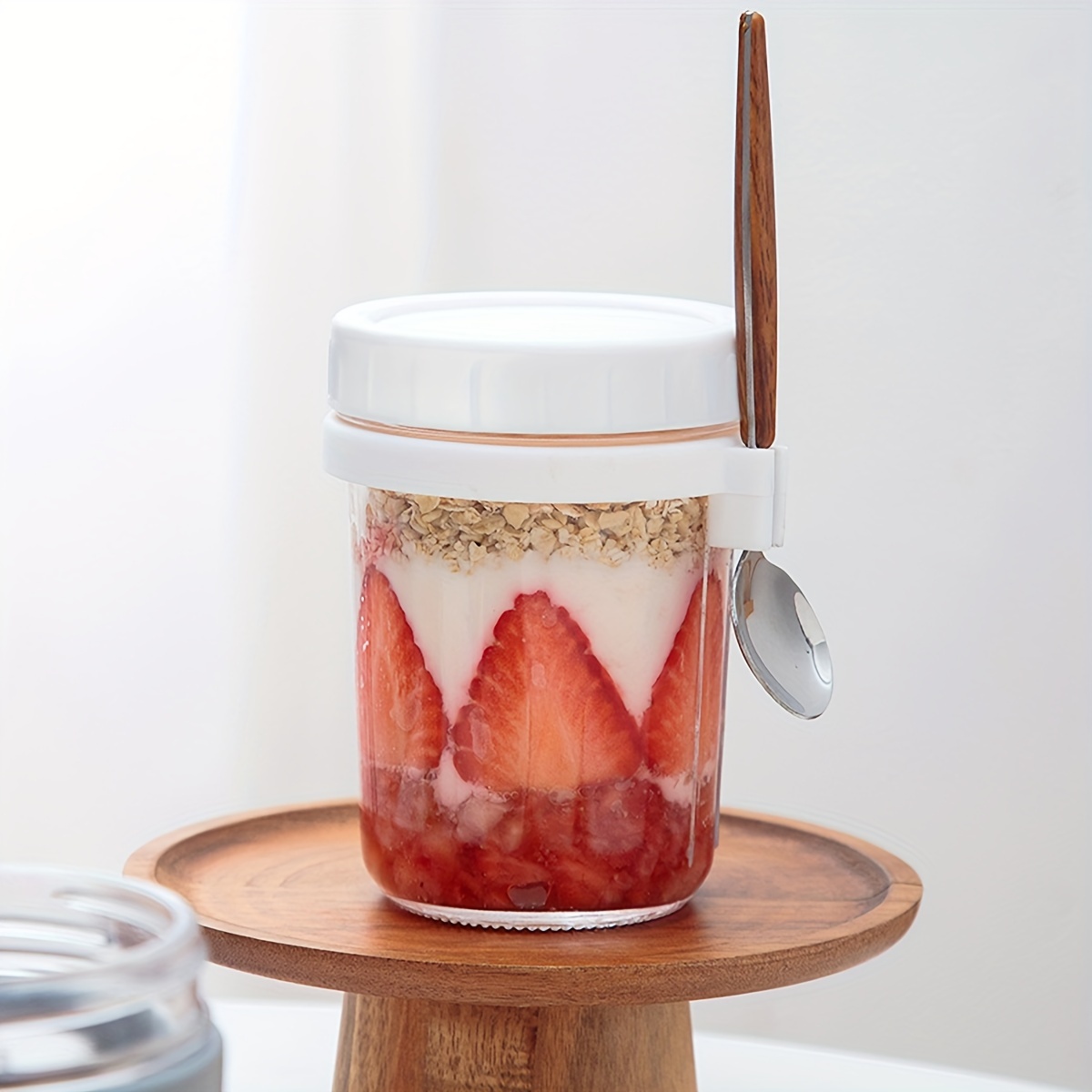 Reusable Overnight Oatmeal Container With Lid, Spoon, And Measuring Mark -  Capacity For Cereals, Milk, Vegetables, And Fruit Salads - Temu