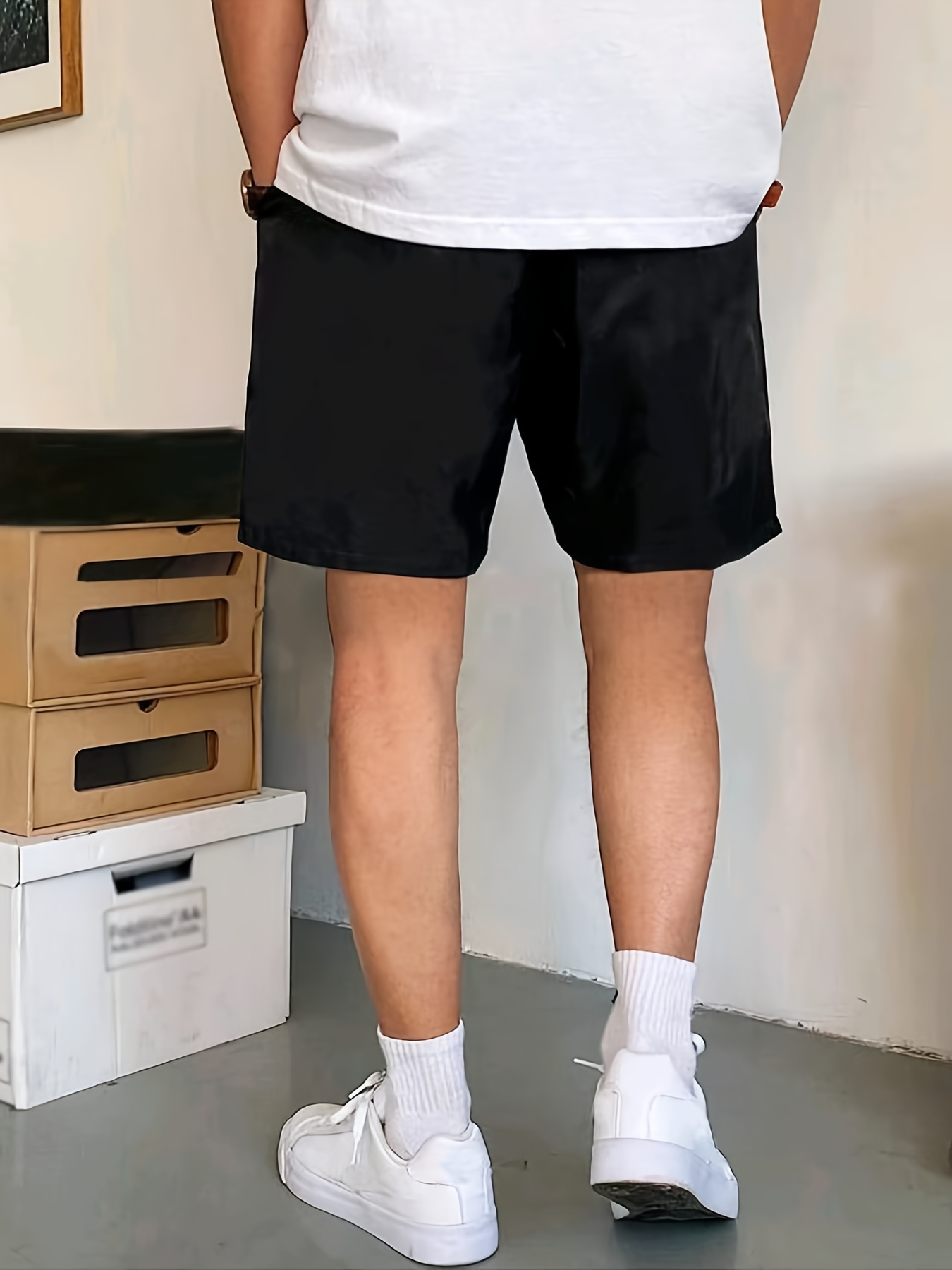 Regular Fit Pleated Shorts - Black - Men