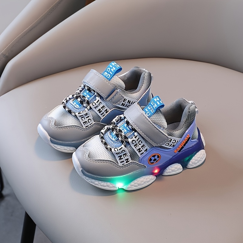 Boys Mesh Sneakers Light Breathable Non slip Shoes
