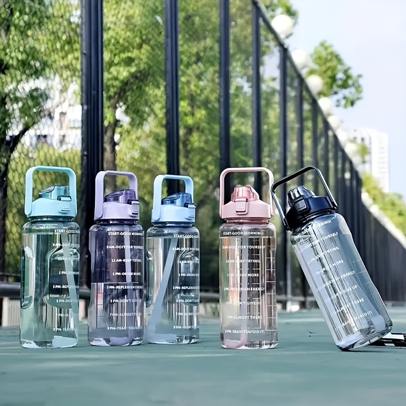 Botella de agua de vidrio de 64 onzas con tapa a prueba de fugas, funda de  neopreno, boca ancha, portátil, reutilizable, respetuosa con el medio