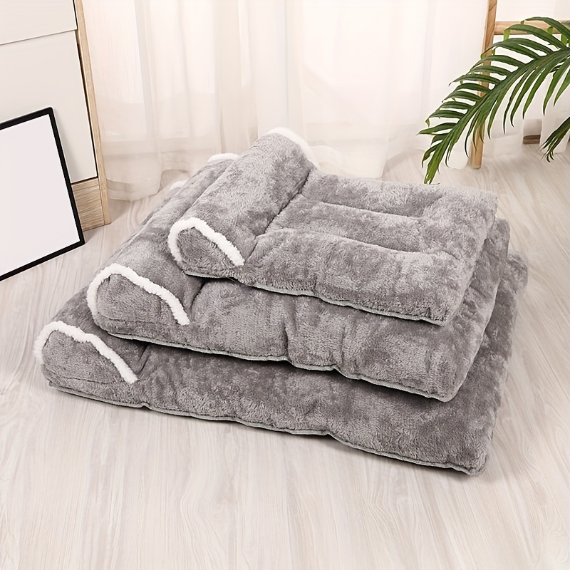 Plush Dog Bed Nest with Pillow - Cozy Pet Sleeping Pad