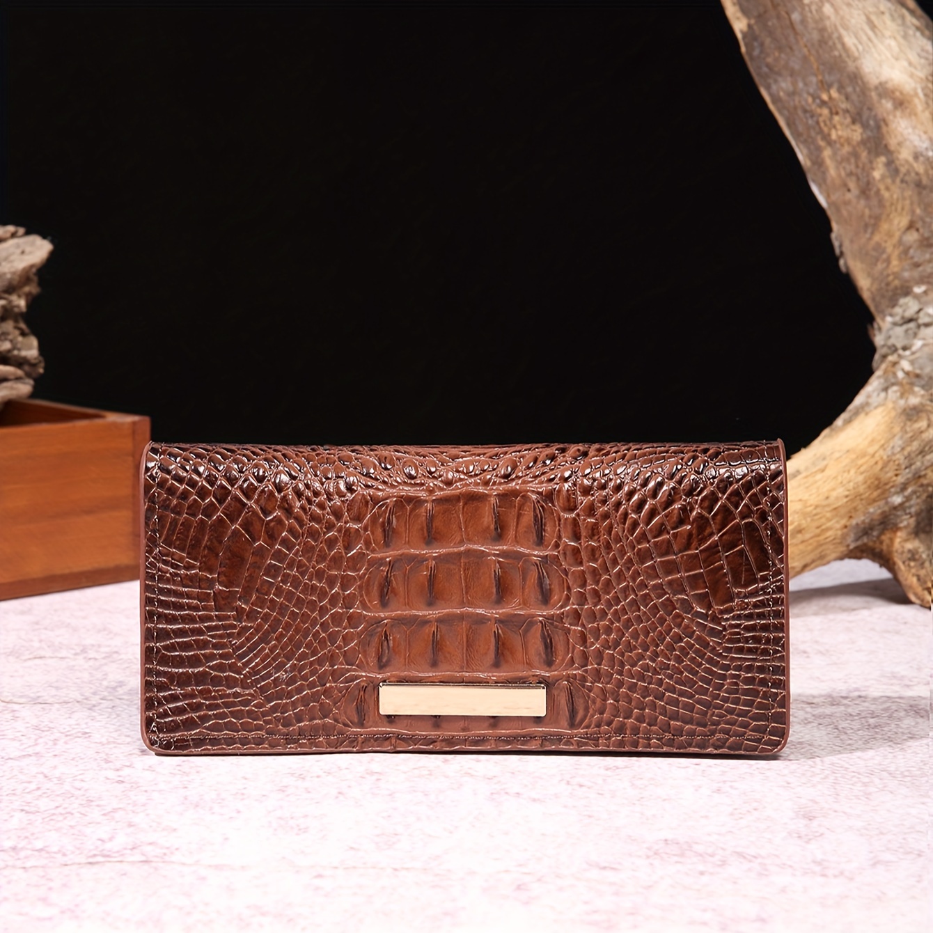 Trendy Crocodile Pattern Long Wallet Trendy Womens Clutch Coin Purse  Classic Textured Credit Card Case, Find Great Deals Now