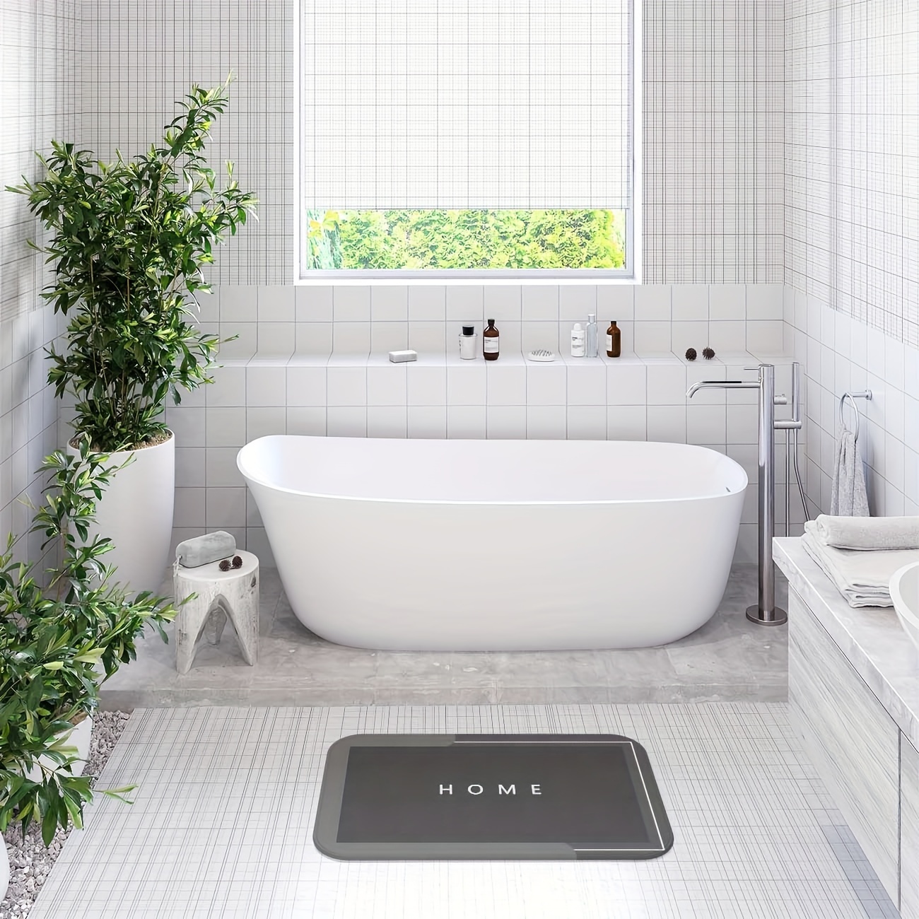 Contemporary Geometric Figure Bath Mat 16x24 20x31