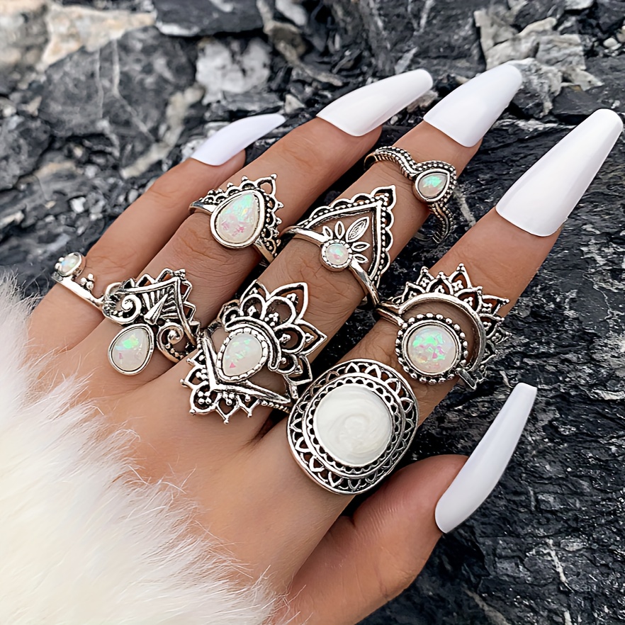 Cheap New Irregular Rings for Women New Fashion Creative Hollow Geometric  Retro Party Jewelry Gifts