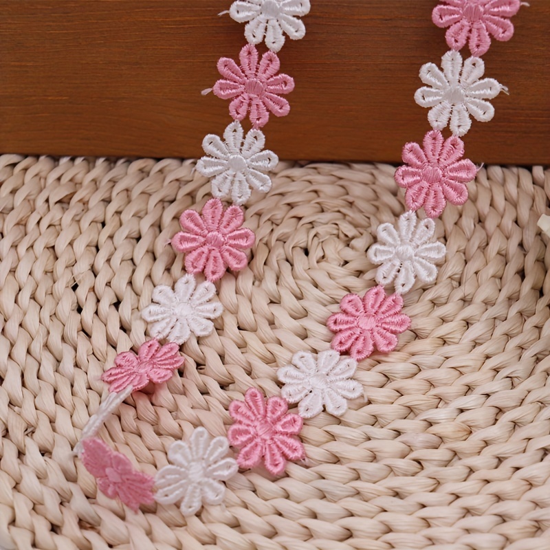 Fashion New Design Polyester Pink Flower Embroidery Lace Fabric
