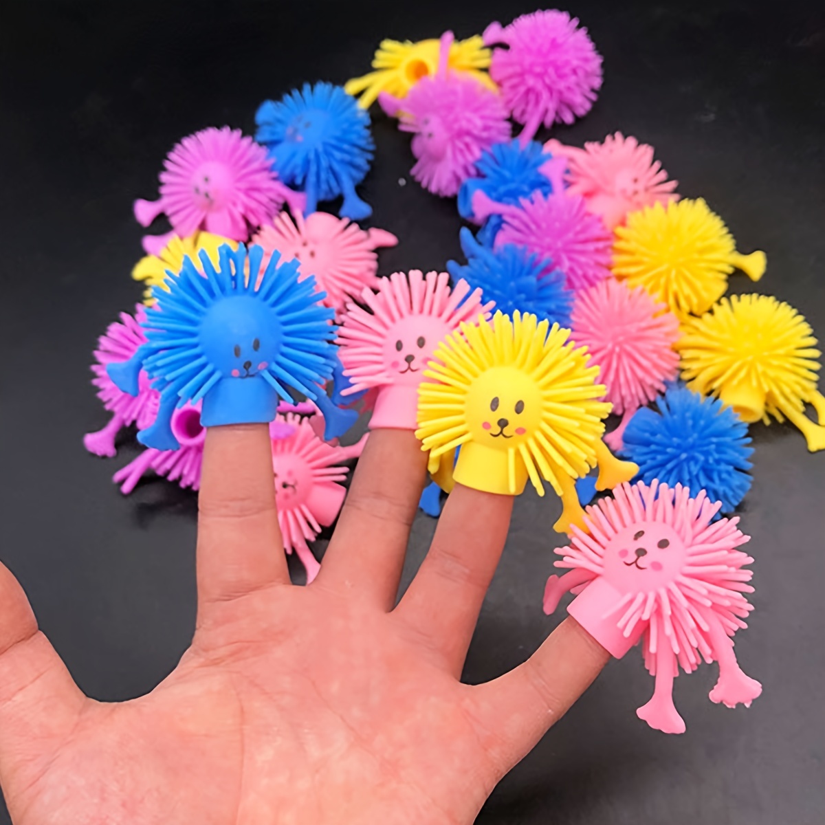 Buy A Set Of Four Random Color Lion Finger Puppets - Storytelling Props For Kids