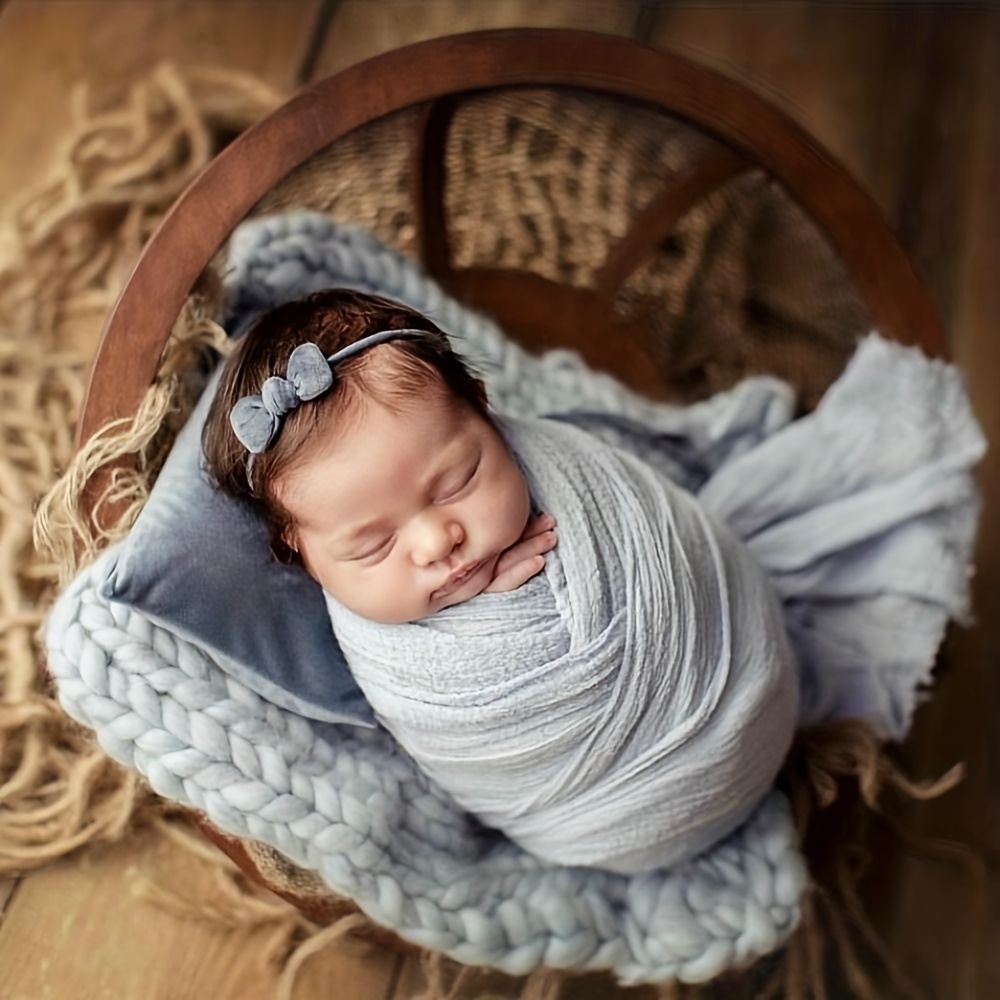 Adorable Newborn Lace Hat Pillow for Photography