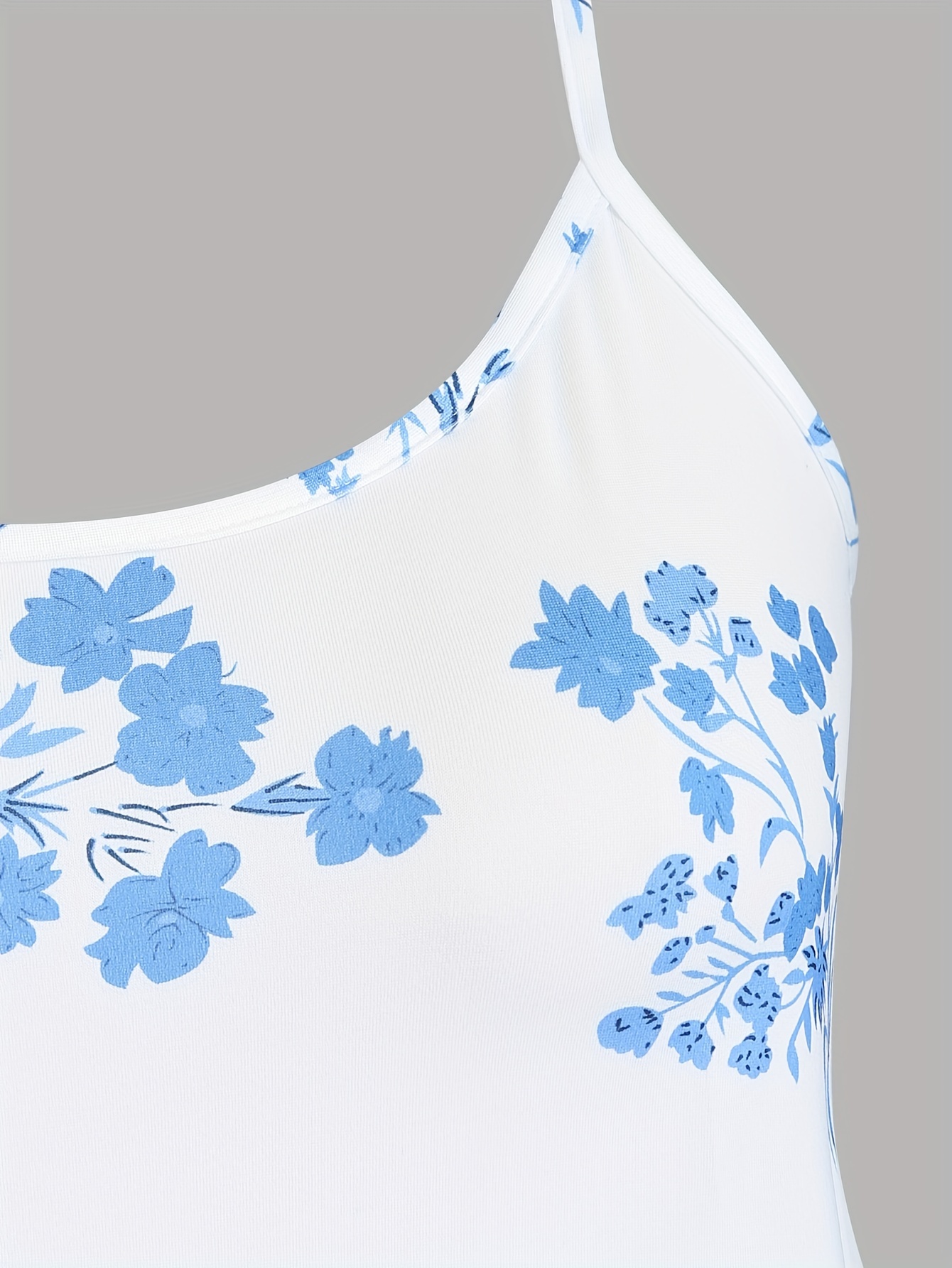 Women's Ditsy Floral Print Pajamas Set