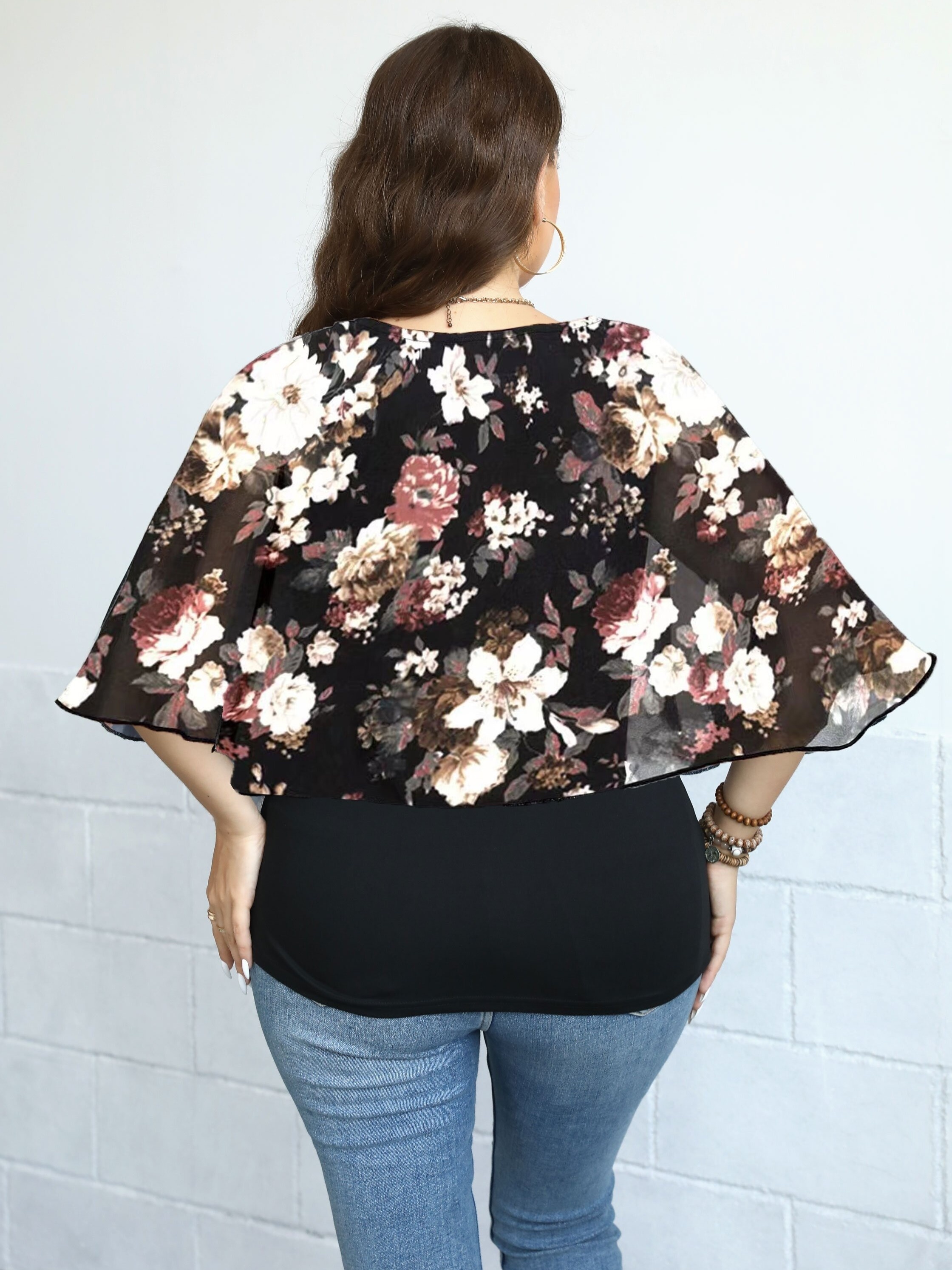 OLLOUM Plus Size Tops for Women Summer Floral Print Tunic Spring Tops  Crewneck Short Sleeve Shirts Dressy Casual Blouse L-5XL (Color : LIGHT  BLUE, Size : XL) : : Fashion
