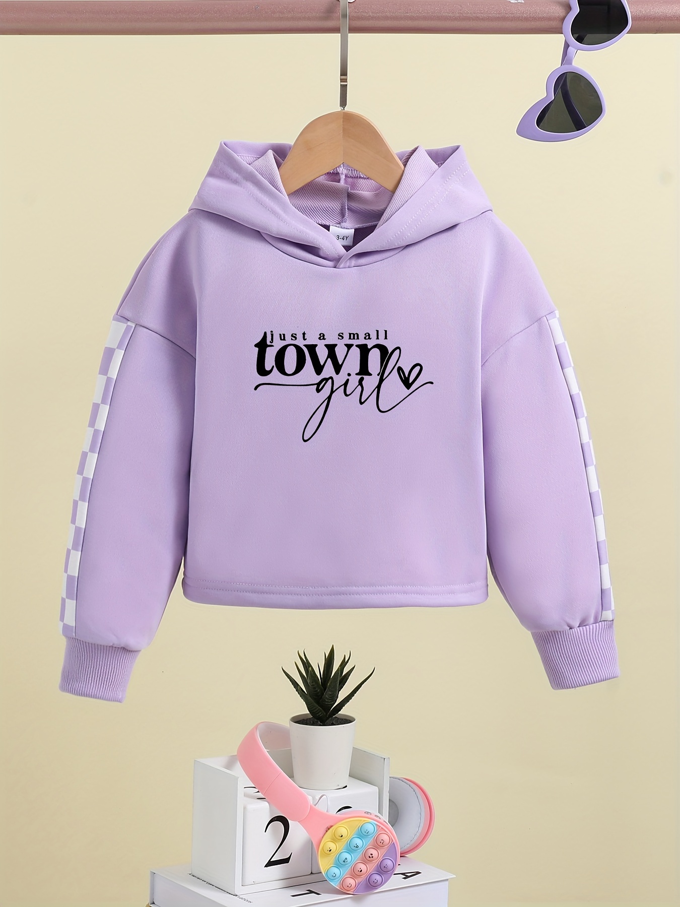 Small Town Girl Sweatshirt - Mauve