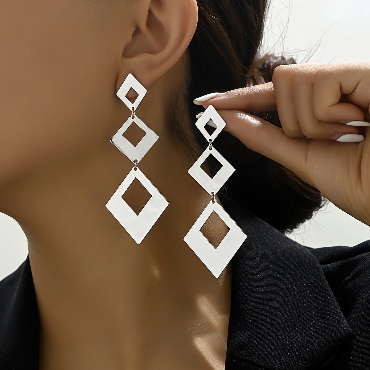 

Hollow Rhombus Shape Dangle Earrings Trio Earrings Elegant Simple Style Alloy Jewelry Trendy Female Gift Daily Casual