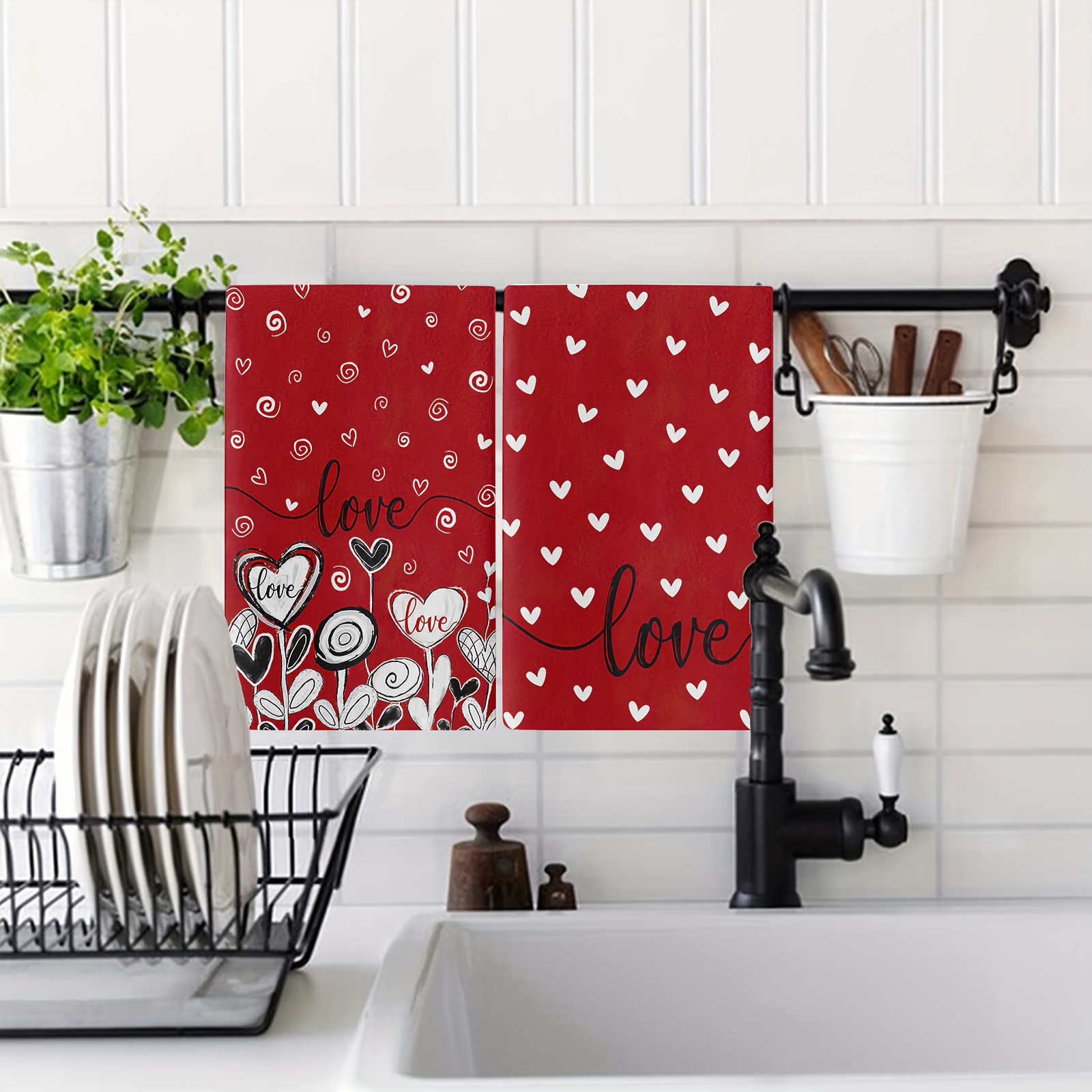 Valentine's Day Kitchen Towels Dish Towels, happy Love Red Heart