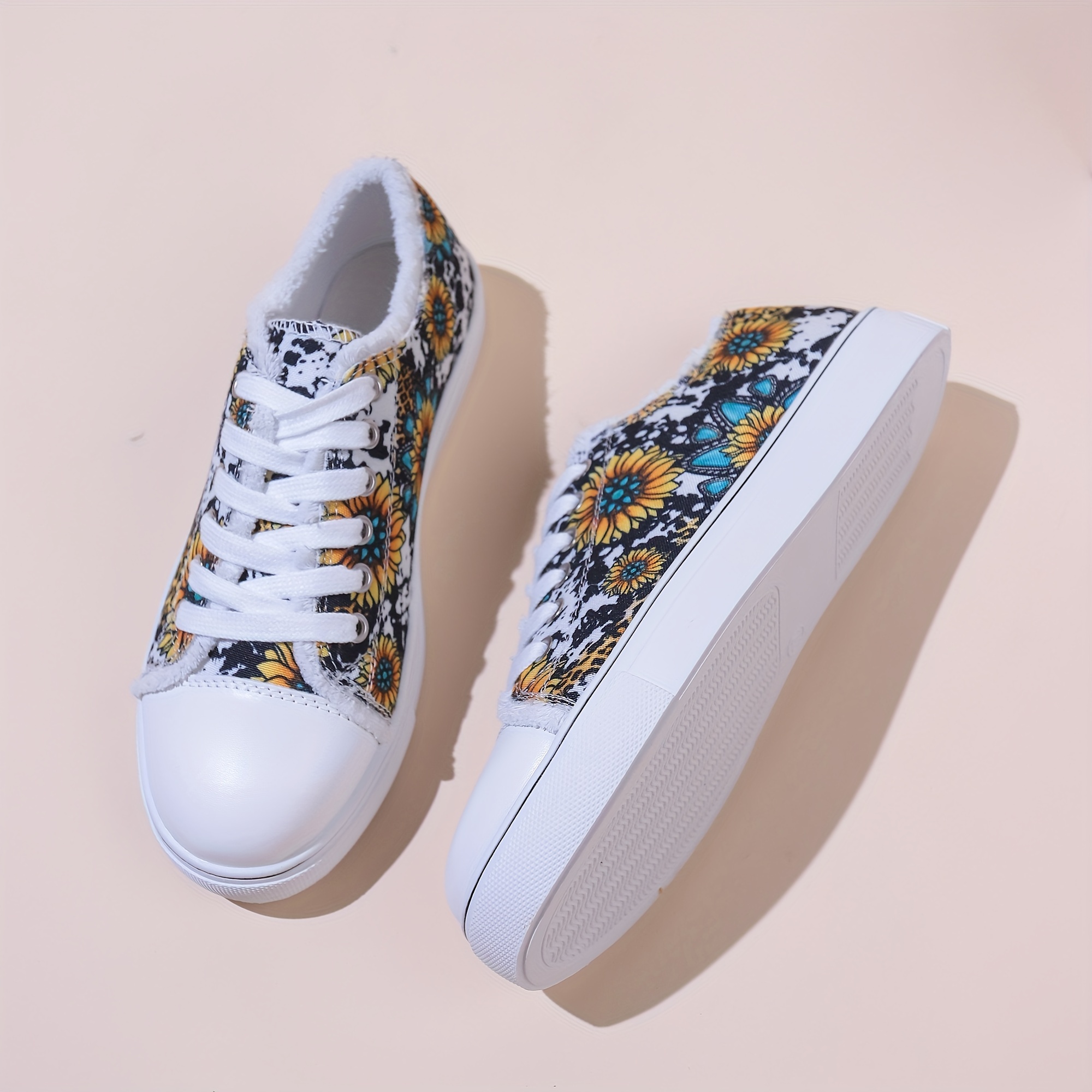 Floral & Leopard Print Lace-Up Low Round Toe Lightweight Flat Shoes